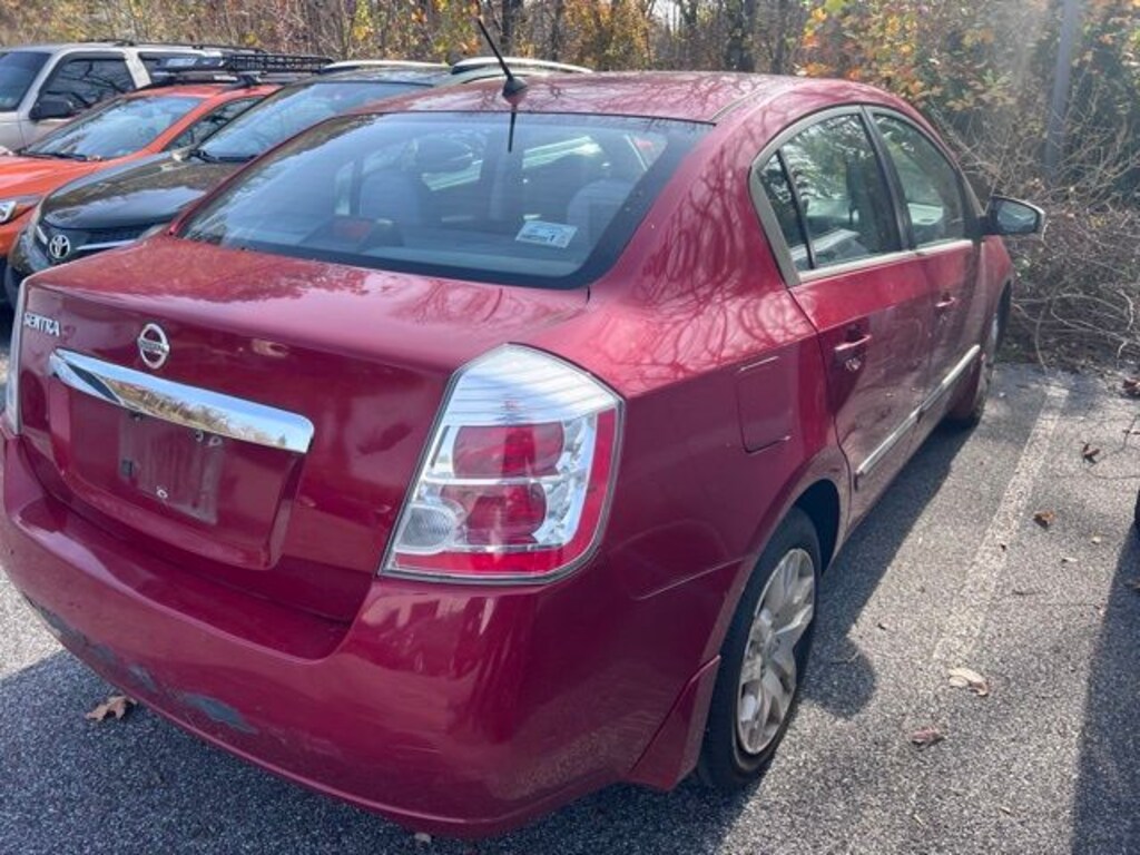 Used 2010 Nissan Sentra 2.0 S Sedan
