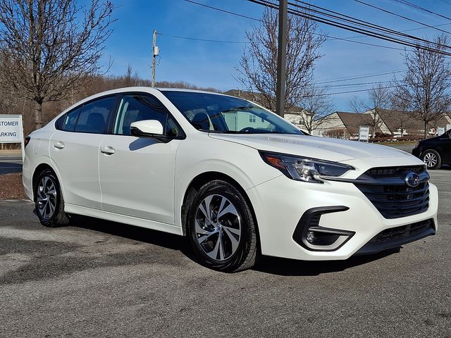 2025 Subaru Legacy Premium's photo
