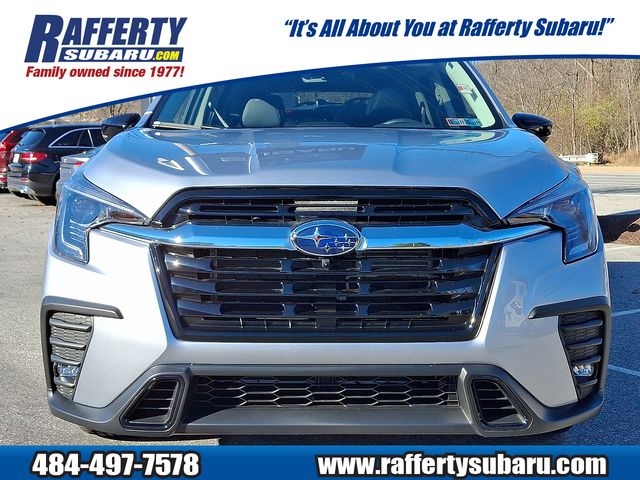 2025 Subaru Ascent Limited photo 2