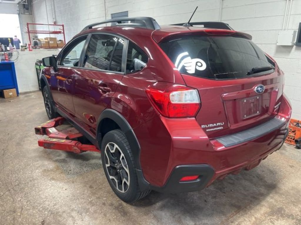 Used 2017 Subaru Crosstrek 2.0i Premium SUV