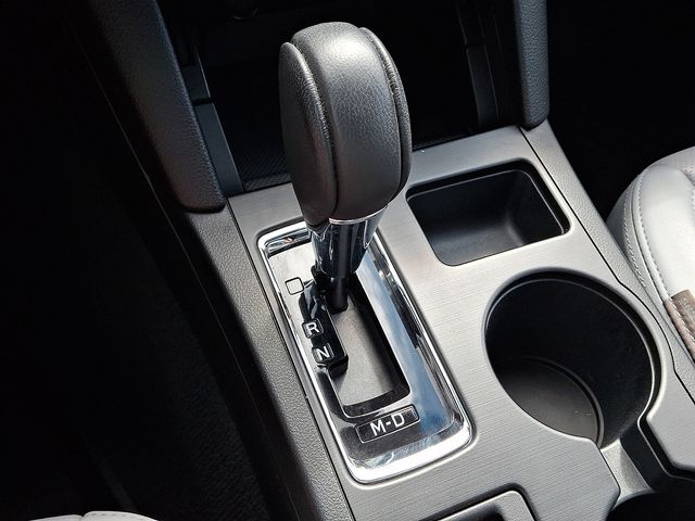 2018 Subaru Outback Limited - Photo 17