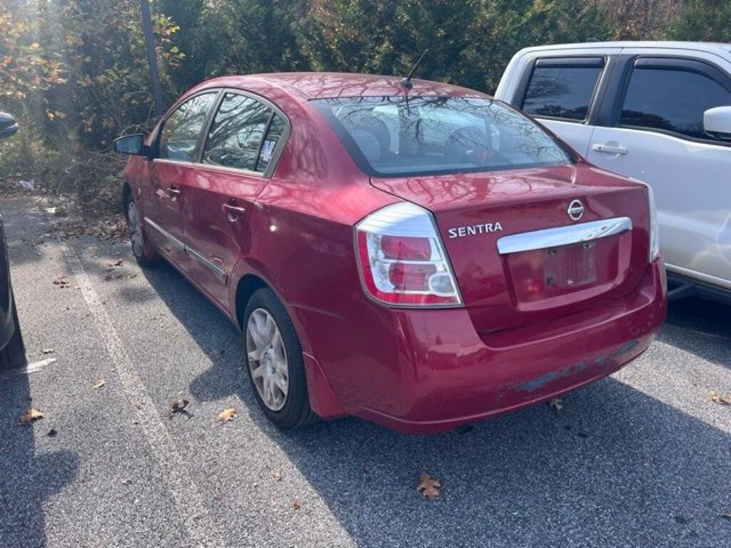 Used 2010 Nissan Sentra 2.0 S Sedan