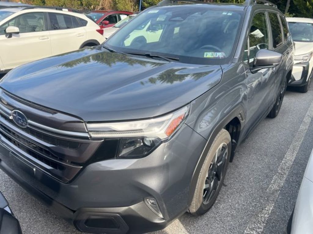 Used 2025 Subaru Forester Limited SUV