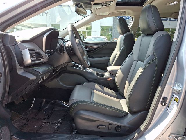 2025 Subaru Outback Onyx Edition - Photo 17