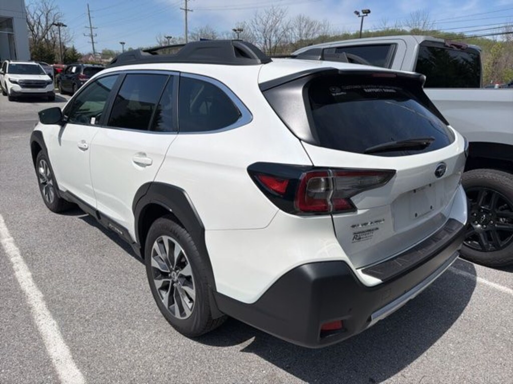 Used 2025 Subaru Outback Limited SUV