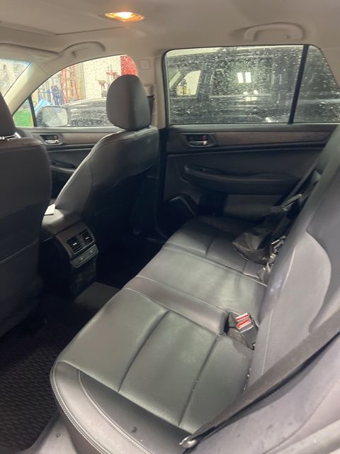 2017 Subaru Outback 2.5i photo 3