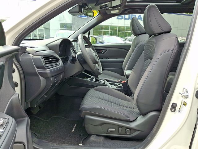 2025 Subaru Forester Premium - Photo 18
