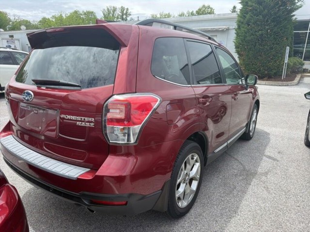 Used 2017 Subaru Forester 2.5i Touring SUV