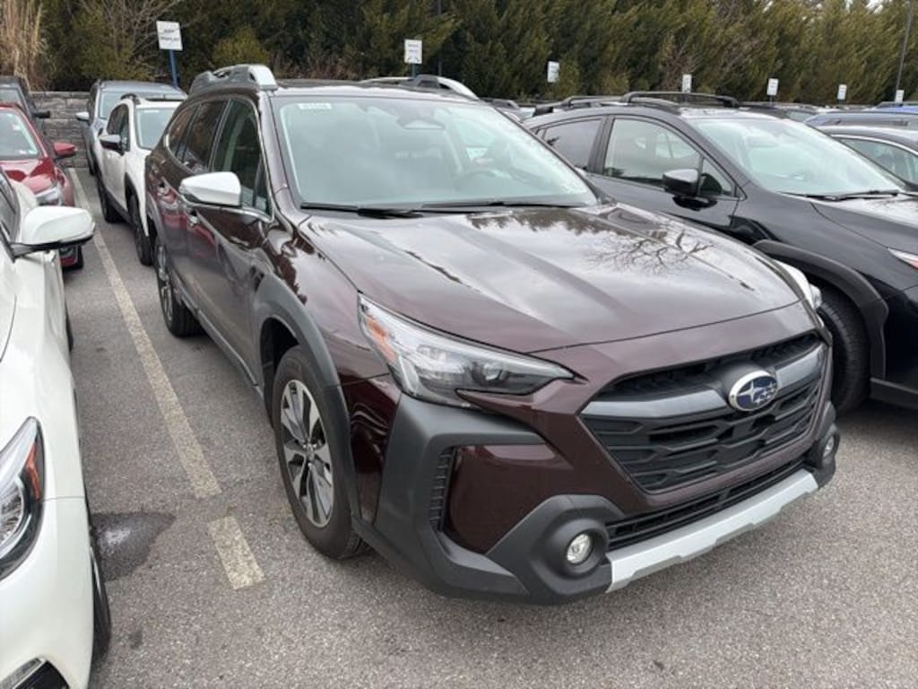 Used 2025 Subaru Outback Touring XT SUV