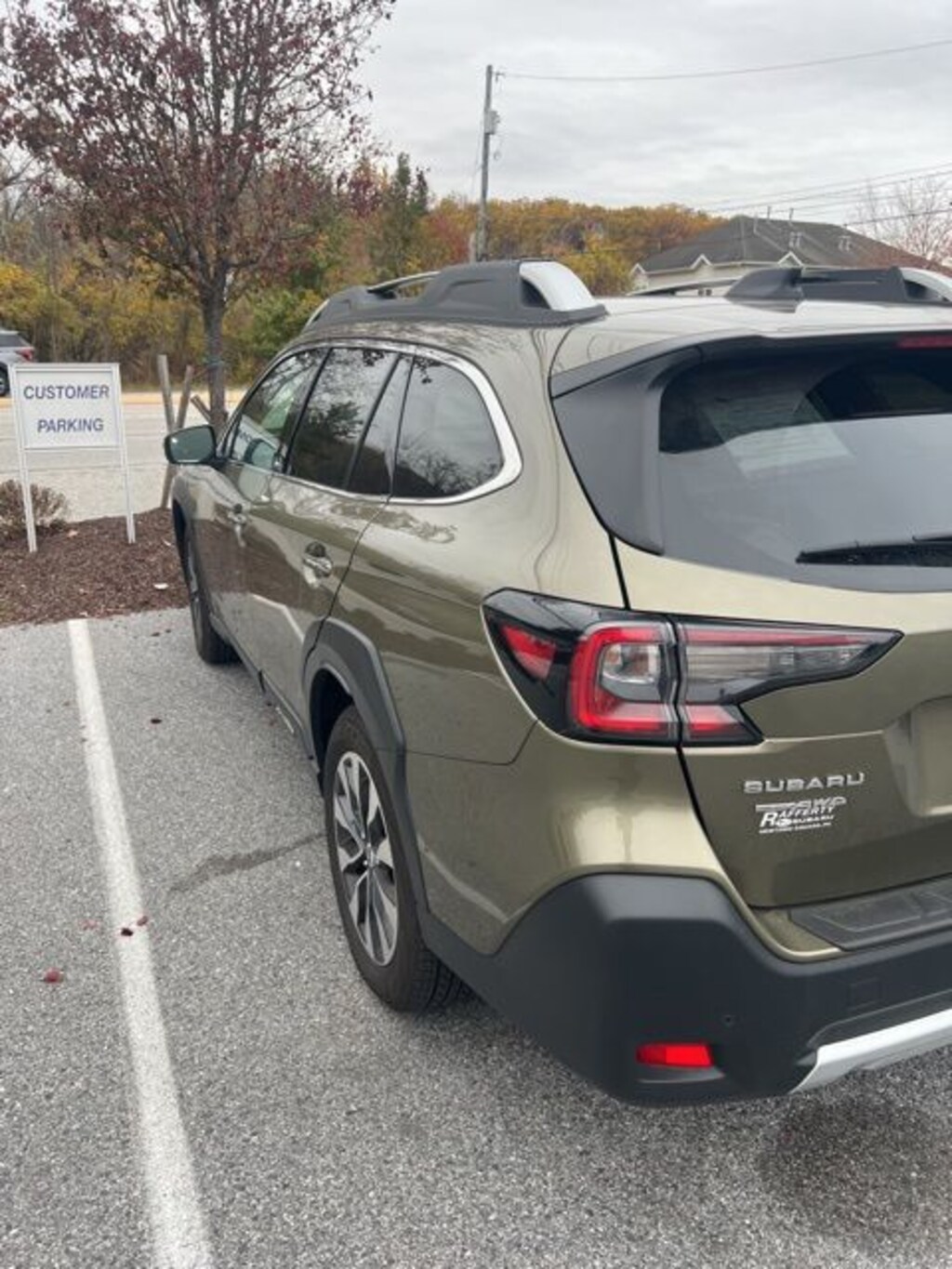 Used 2025 Subaru Outback Touring SUV