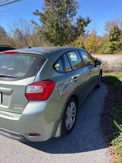 2015 Subaru Impreza Premium - Photo 3