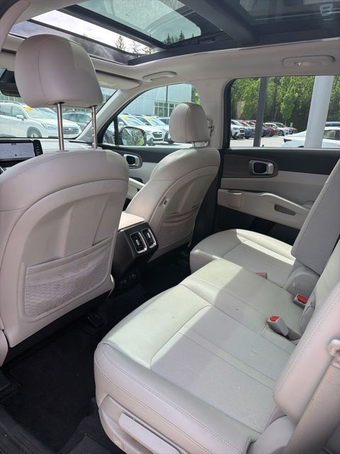 2022 Kia Sorento X-Line S - Photo 7