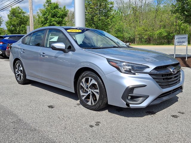 2023 Subaru Legacy Premium's photo