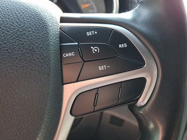 2018 Jeep Grand Cherokee Limited Sterling Edition - Photo 25