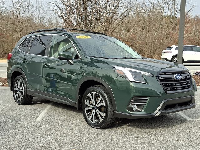 2023 Subaru Forester Limited's photo