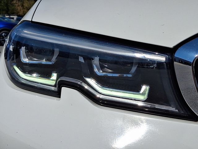 2019 BMW 3 Series 330i - Photo 11