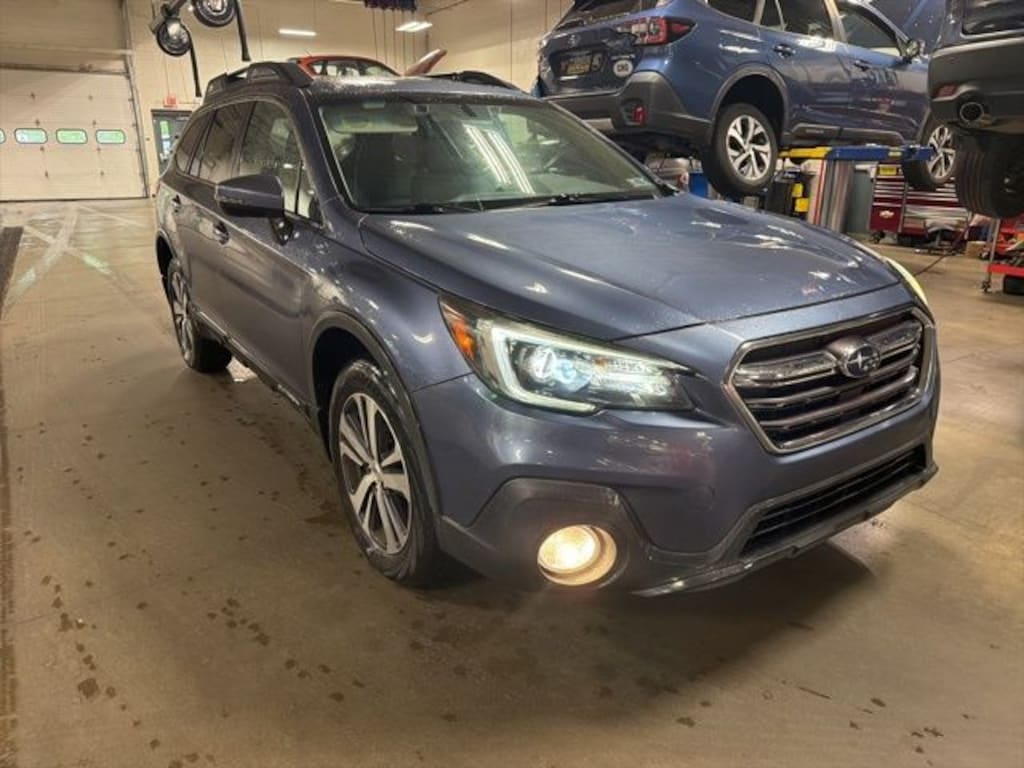 Used 2018 Subaru Outback 2.5i SUV