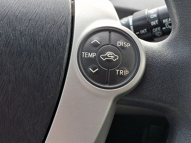 2013 Toyota Prius Three - Photo 23