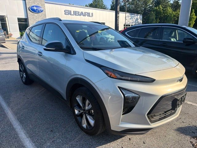 2023 Chevrolet Bolt EUV LT's photo