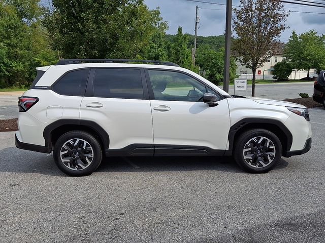 2025 Subaru Forester Premium - Photo 8