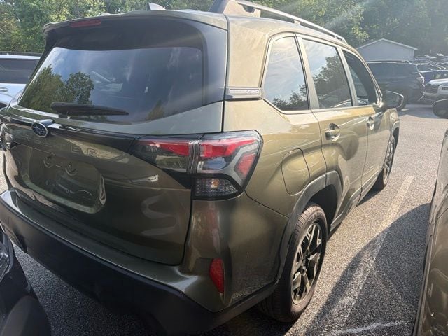2025 Subaru Forester Premium - Photo 5