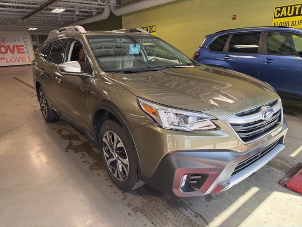 Used 2022 Subaru Outback Touring SUV