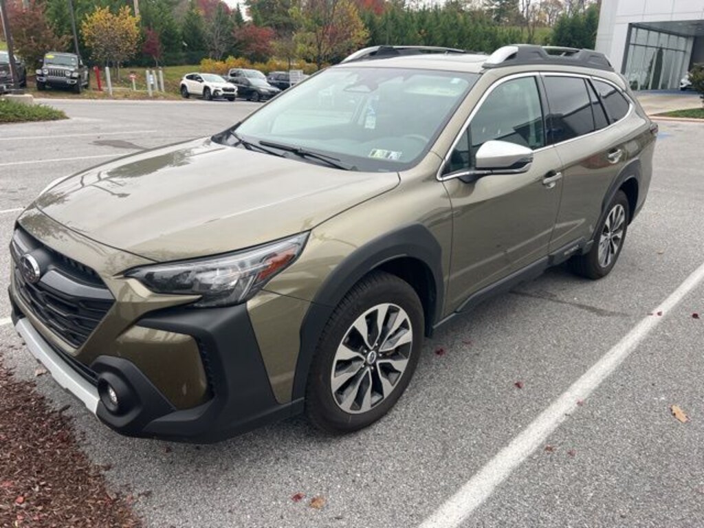 Used 2025 Subaru Outback Touring SUV