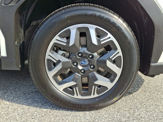 2025 Subaru Forester Premium - Photo 10