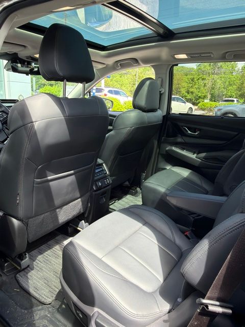 2025 Subaru Ascent Onyx Edition-Touring - Photo 8