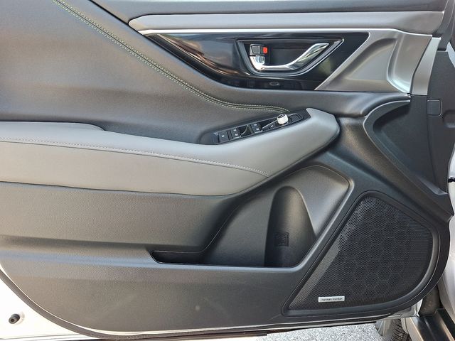 2025 Subaru Outback Onyx Edition - Photo 16