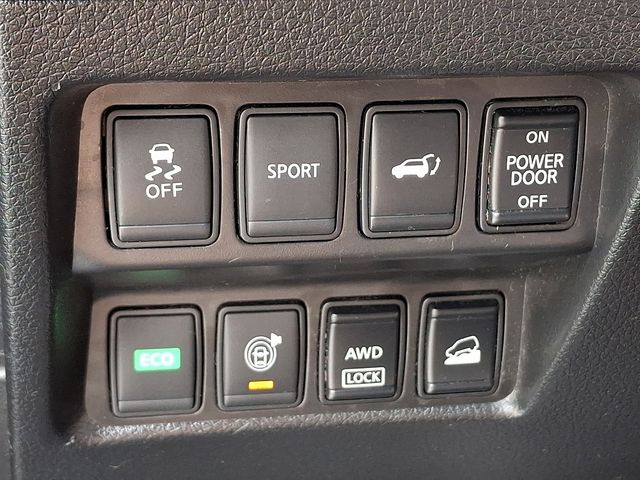 2016 Nissan Rogue SV - Photo 25