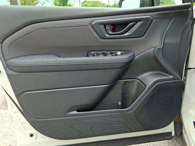 2025 Subaru Forester Premium - Photo 16
