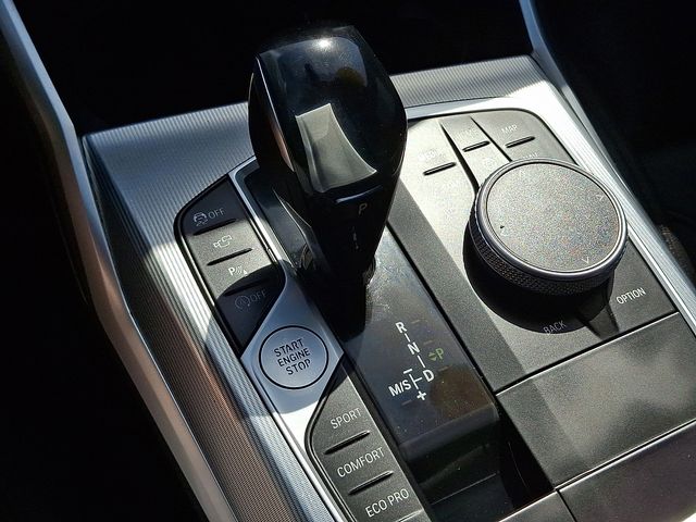 2021 BMW 3 Series 330i - Photo 18