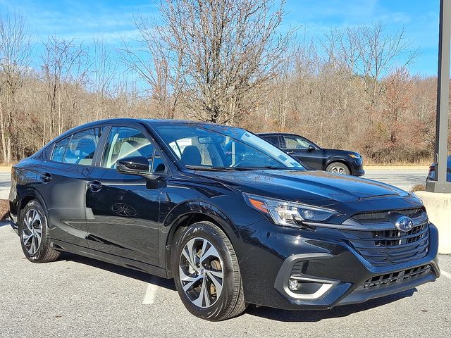 2025 Subaru Legacy Premium's photo