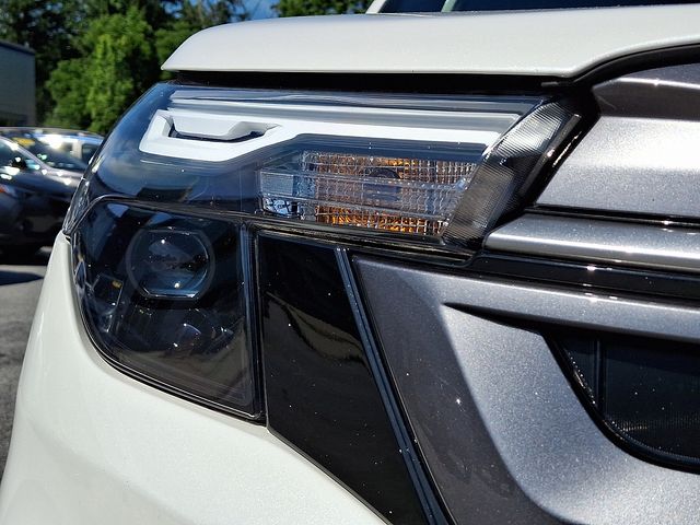 2025 Subaru Forester Premium - Photo 11