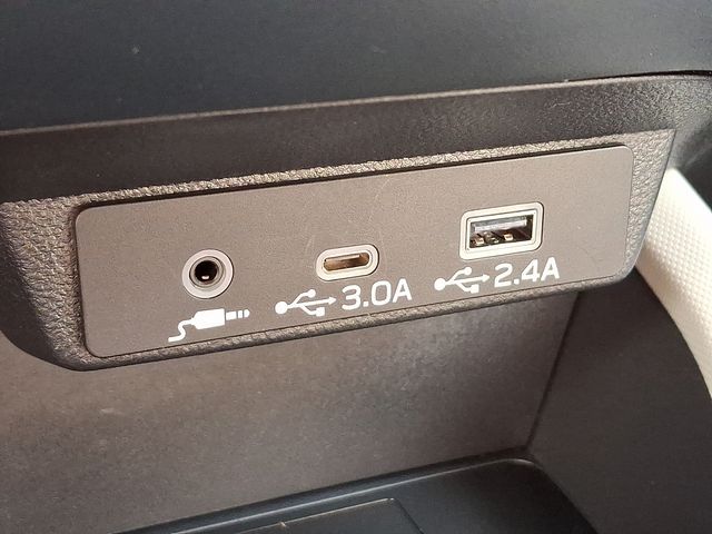 2025 Subaru Forester Premium - Photo 29