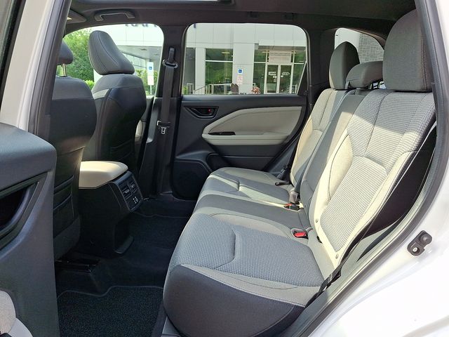 2025 Subaru Forester Premium - Photo 12