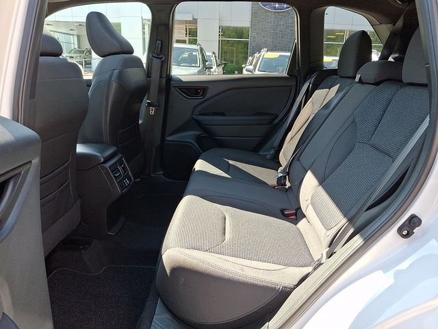 2025 Subaru Forester Premium - Photo 12