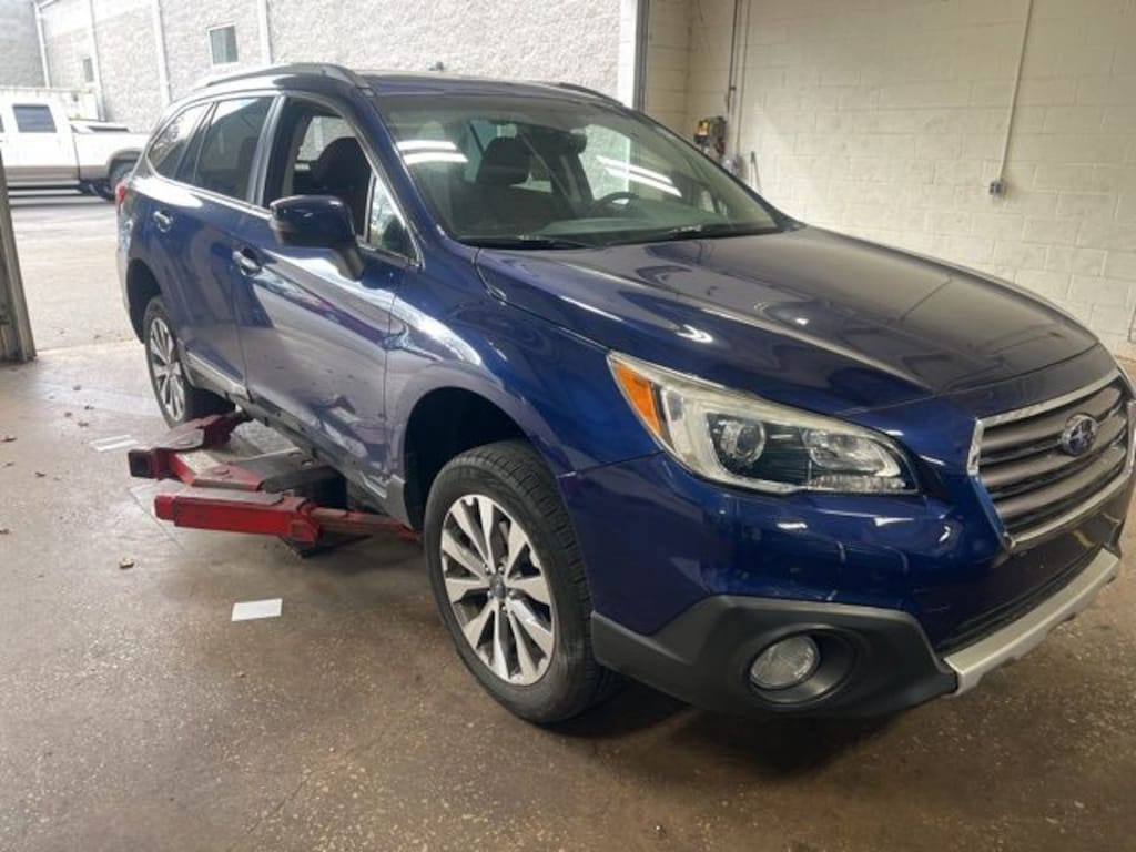 Used 2017 Subaru Outback 3.6R SUV