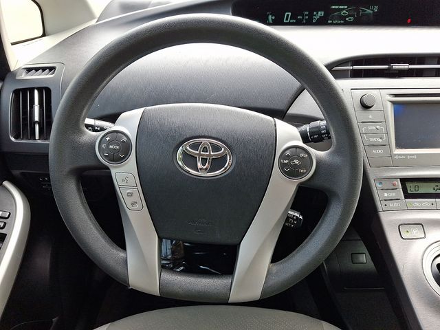 2013 Toyota Prius Three - Photo 20