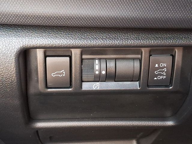2025 Subaru Forester Premium - Photo 28