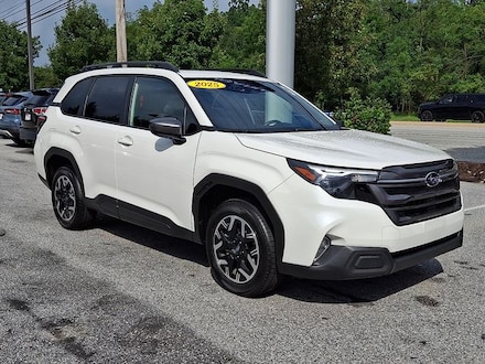 2025 Subaru Forester Premium SUV