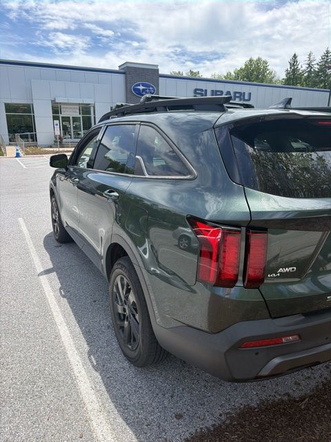 2022 Kia Sorento X-Line S - Photo 3