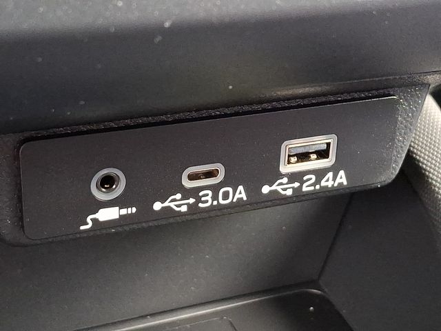 2025 Subaru Forester Premium - Photo 28