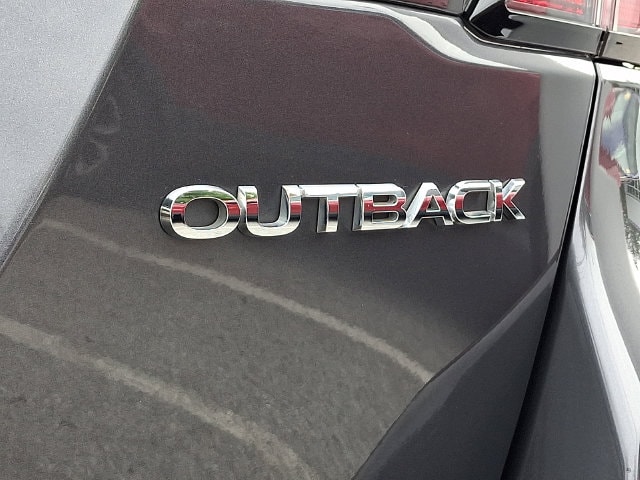 2020 Subaru Outback Limited - Photo 31