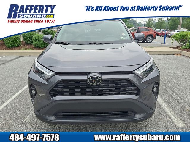 2023 Toyota RAV4 XLE Premium photo 2
