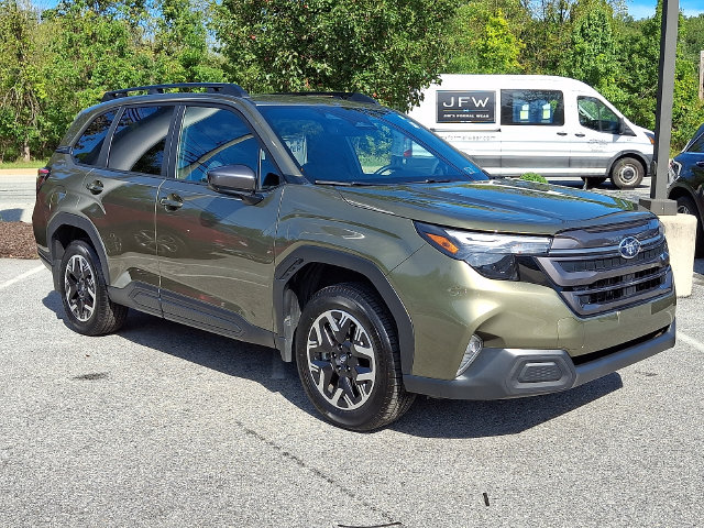 2026 Subaru Forester Premium - Photo 1