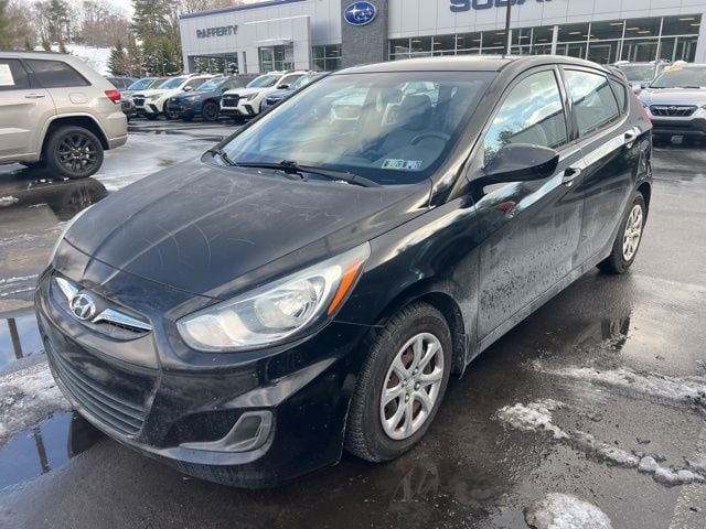 Used 2013 Hyundai Accent GS with VIN KMHCT5AE6DU130998 for sale in Newtown Square, PA