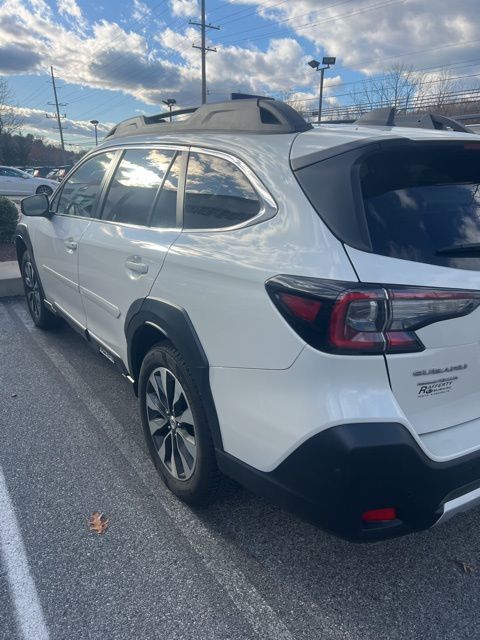 2023 Subaru Outback Limited photo 2