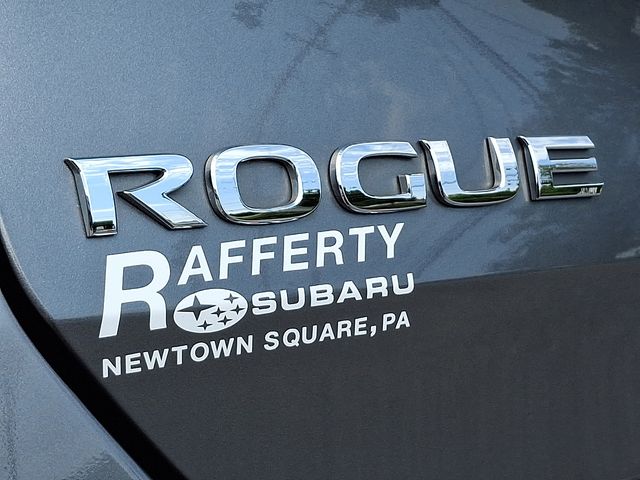 2016 Nissan Rogue SV - Photo 32